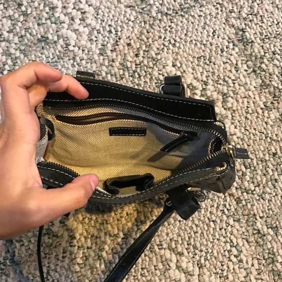 Vintage leather dooney bag! - Picture 4 of 5